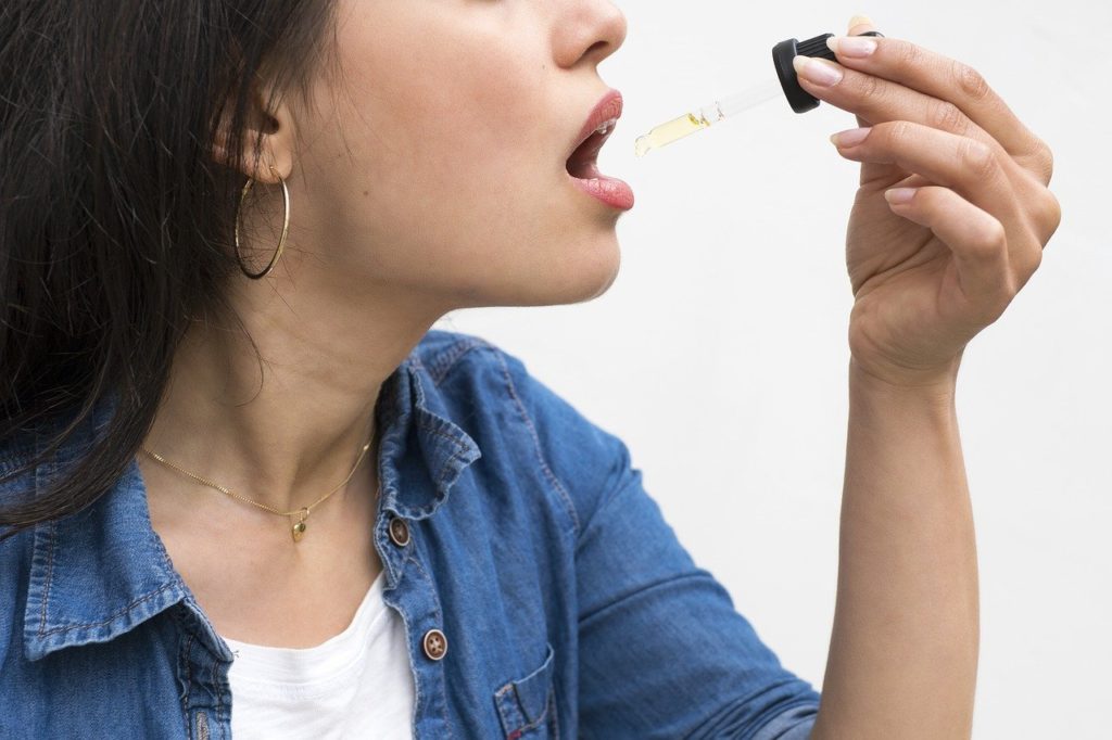 New scientific review sets 160mg upper CBD limit for healthy adults