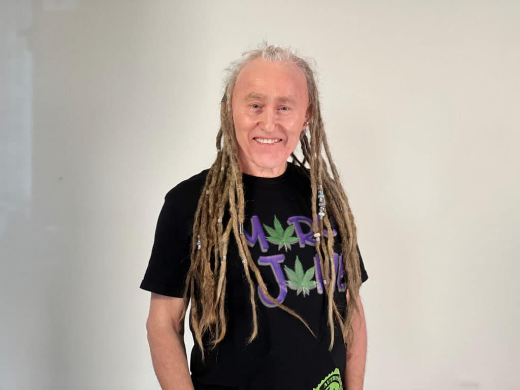 Independent filmmaker eyes Sam Neill and Jacki Weaver for cannabis prohibition drama